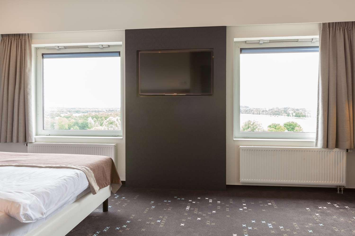Flonk Zuid, Bw Signature Collection