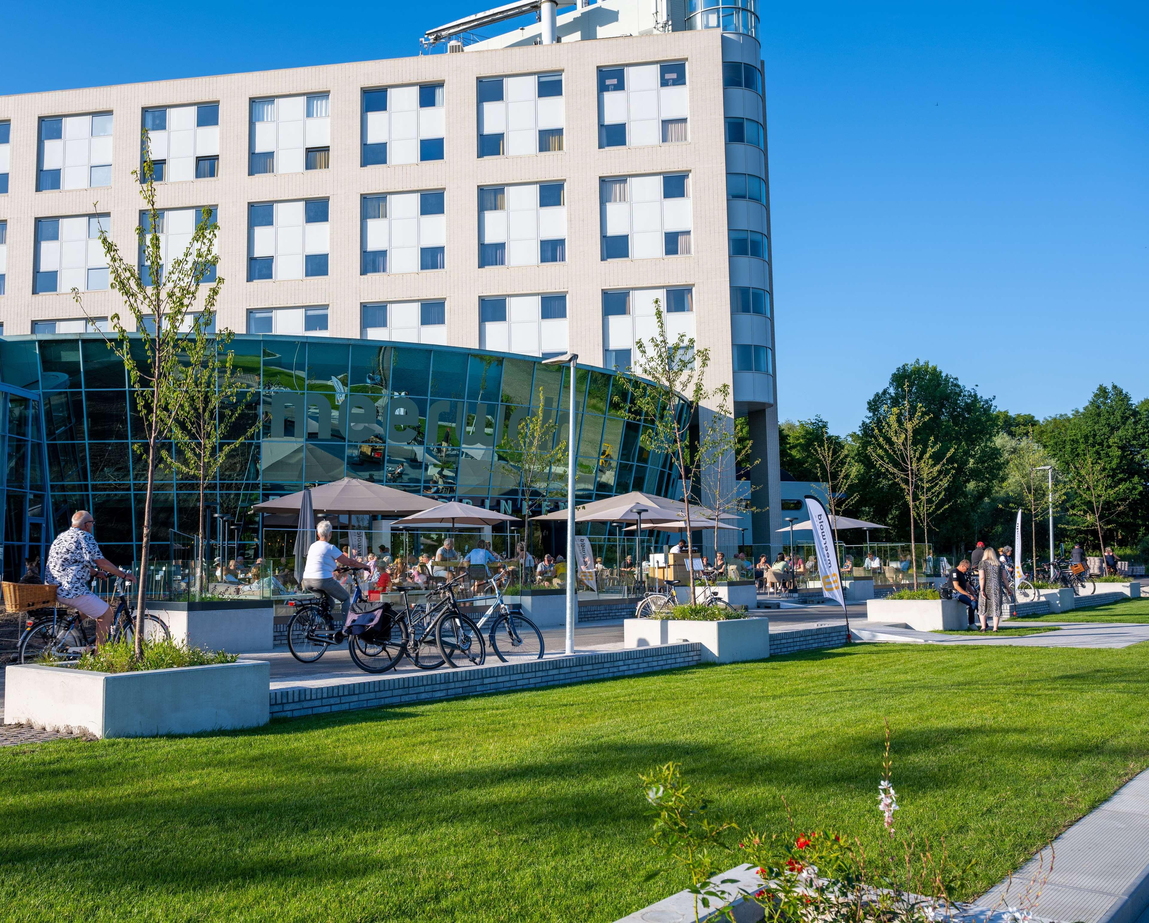 Flonk Zuid, Bw Signature Collection Hotel